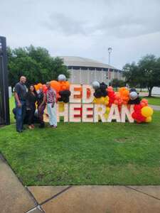 Ed Sheeran: +-=/x Tour