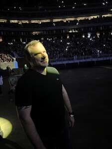 Ed Sheeran: +-=/x Tour