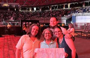 Ed Sheeran: +-=/x Tour