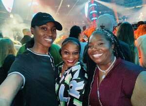 Ed Sheeran: +-=/x Tour