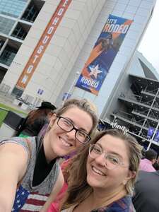 Ed Sheeran: +-=/x Tour