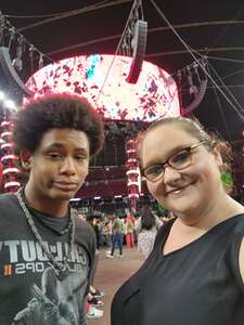 Ed Sheeran: +-=/x Tour