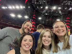 Ed Sheeran: +-=/x Tour