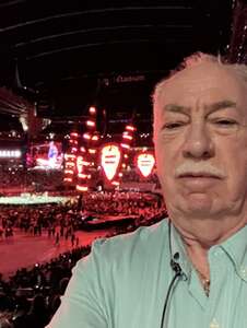 Ed Sheeran: +-=/x Tour