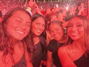 Ed Sheeran: +-=/x Tour