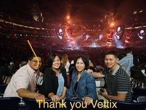 Ed Sheeran: +-=/x Tour