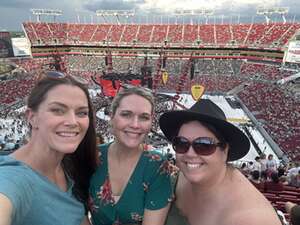 Ed Sheeran: +-=/x Tour