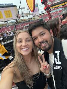 Ed Sheeran: +-=/x Tour