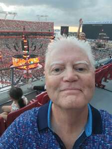 Ed Sheeran: +-=/x Tour