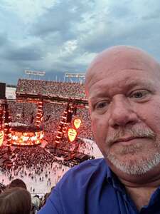 Ed Sheeran: +-=/x Tour