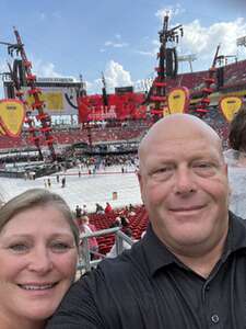 Ed Sheeran: +-=/x Tour