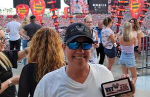 Ed Sheeran: +-=/x Tour