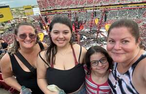 Ed Sheeran: +-=/x Tour