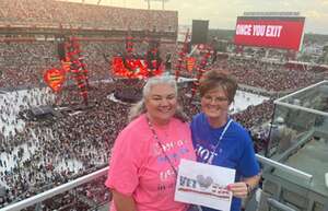 Ed Sheeran: +-=/x Tour