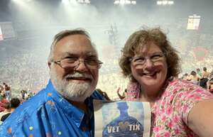 Ed Sheeran: +-=/x Tour