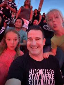 Ed Sheeran: +-=/x Tour