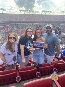 Ed Sheeran: +-=/x Tour