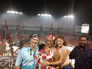 Ed Sheeran: +-=/x Tour