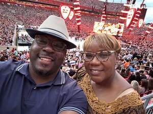 Ed Sheeran: +-=/x Tour