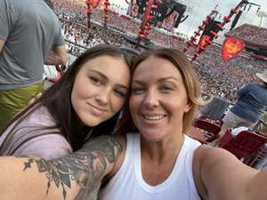 Ed Sheeran: +-=/x Tour