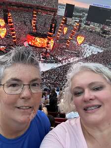 Ed Sheeran: +-=/x Tour