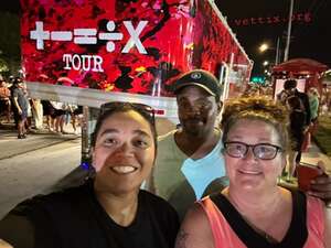 Ed Sheeran: +-=/x Tour