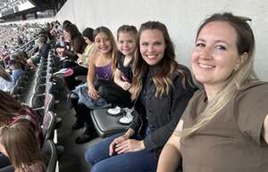 Ed Sheeran: +-=/x Tour