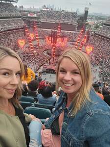 Ed Sheeran: +-=/x Tour