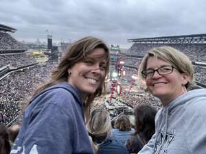 Ed Sheeran: +-=/x Tour