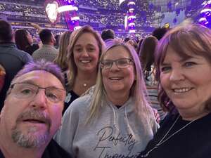 Ed Sheeran: +-=/x Tour