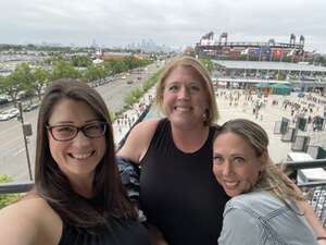 Ed Sheeran: +-=/x Tour