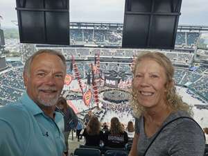 Ed Sheeran: +-=/x Tour