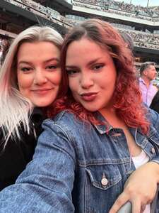 Ed Sheeran: +-=/x Tour