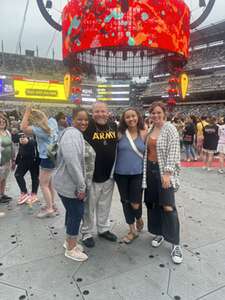 Ed Sheeran: +-=/x Tour