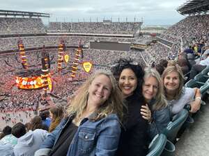 Ed Sheeran: +-=/x Tour