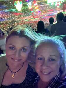 Ed Sheeran: +-=/x Tour