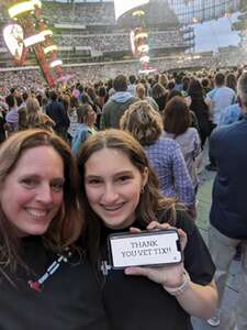 Ed Sheeran: +-=/x Tour