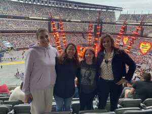 Ed Sheeran: +-=/x Tour