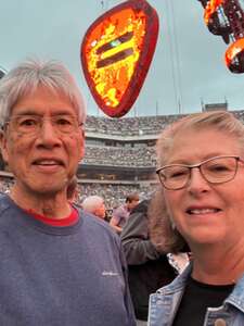 Ed Sheeran: +-=/x Tour