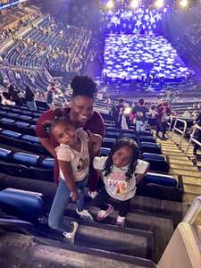 Disney on Ice Presents Magic in the Stars