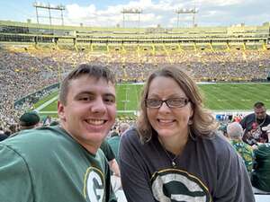 Green Bay Packers - NFL vs New England Patriots