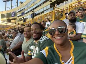 Green Bay Packers - NFL vs New England Patriots