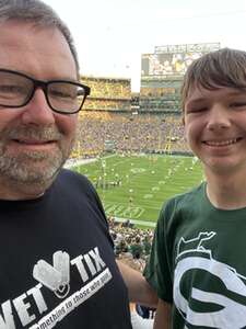 Green Bay Packers - NFL vs New England Patriots