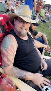 Dierks Bentley: Gravel & Gold Tour