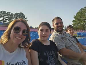 Dierks Bentley: Gravel & Gold Tour