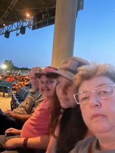 Dierks Bentley: Gravel & Gold Tour