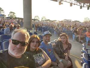 Dierks Bentley: Gravel & Gold Tour