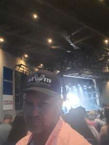 Dierks Bentley: Gravel & Gold Tour