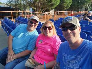 Dierks Bentley: Gravel & Gold Tour