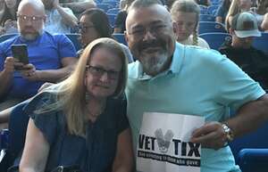 Dierks Bentley: Gravel & Gold Tour